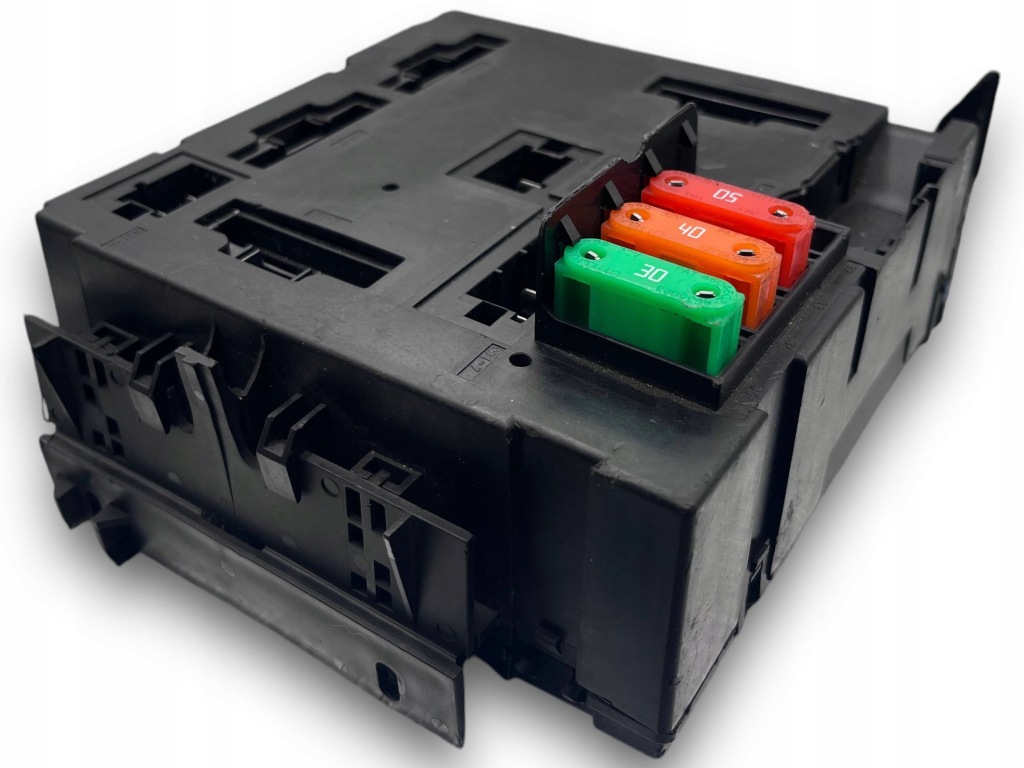 Smart w451 коробка предохранителей 4515401550 m Цена