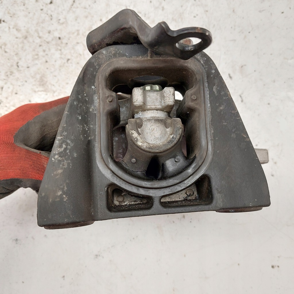фото №6, Honda civic 8 viii 1,3b кронштейн кронштейн подушка двигуна