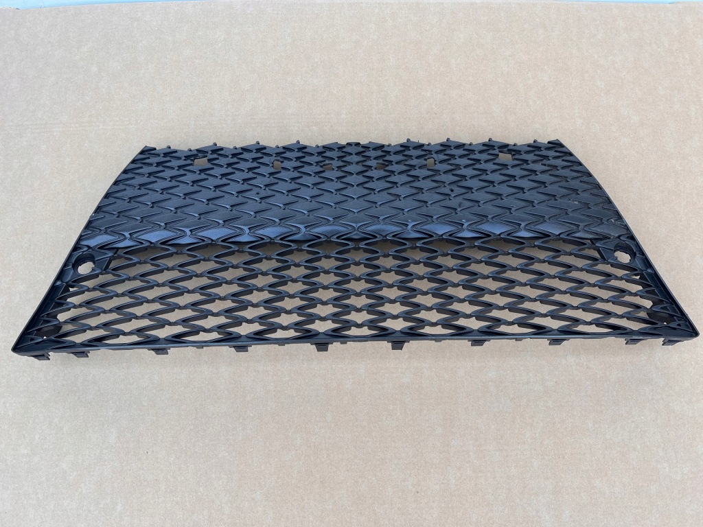 Купить Lexus is iii f-sport решётка бампера средняя org