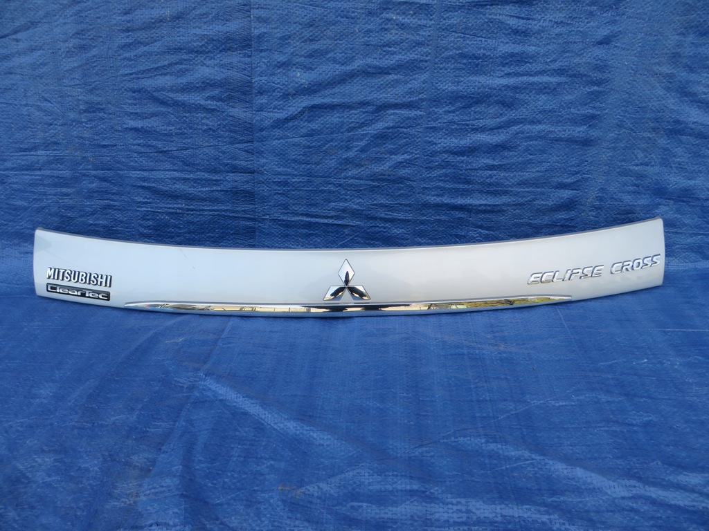 фото №1, Eclipse cross молдинг накладка кришки задній
