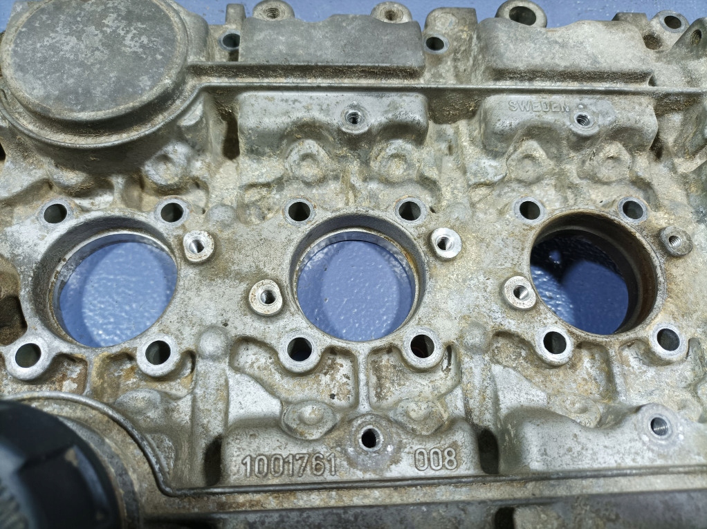 фото №6, Volvo s60 v70 i 2.4 b5244s 170 km крышка клапанов 1001761