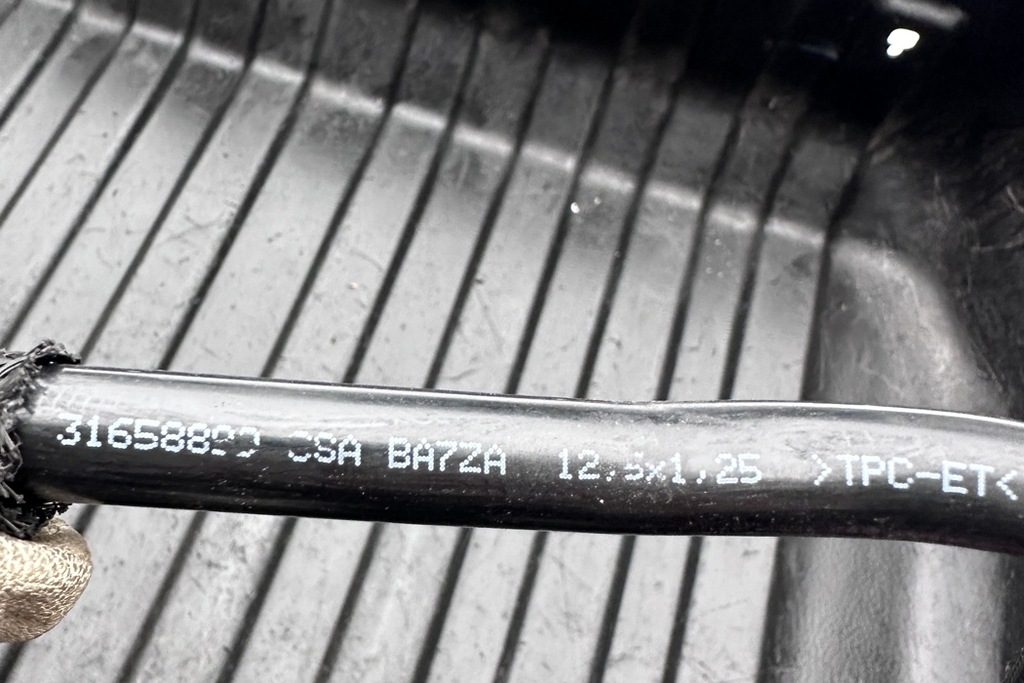 фото №8, Wąż вентиляційний volvo s90 ii 31658899 2.0l hybrid 235kw 2018