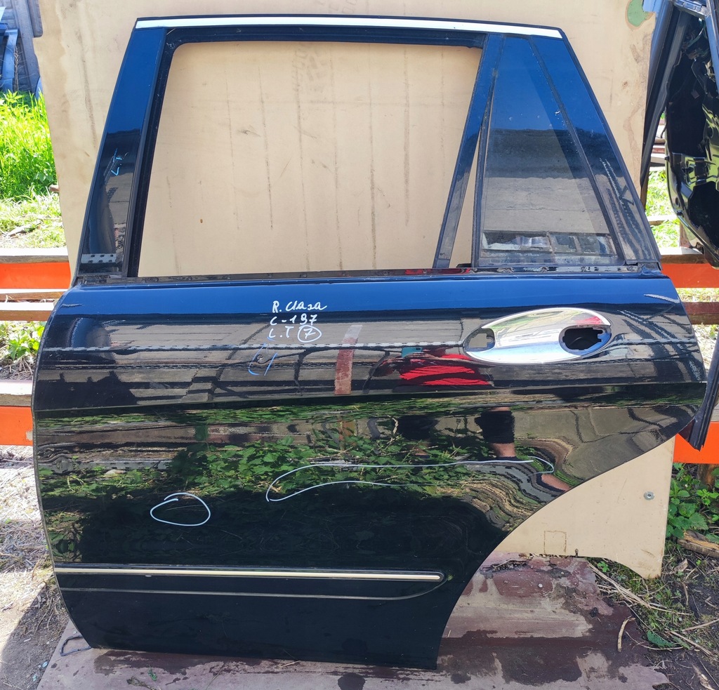 фото №1, Mercedes r-kl w251 05r- двері лівий задня задні c197