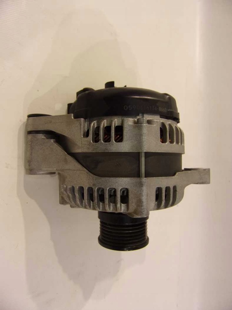 Jeep renegade 2.0 генератор 51929089 Доставка