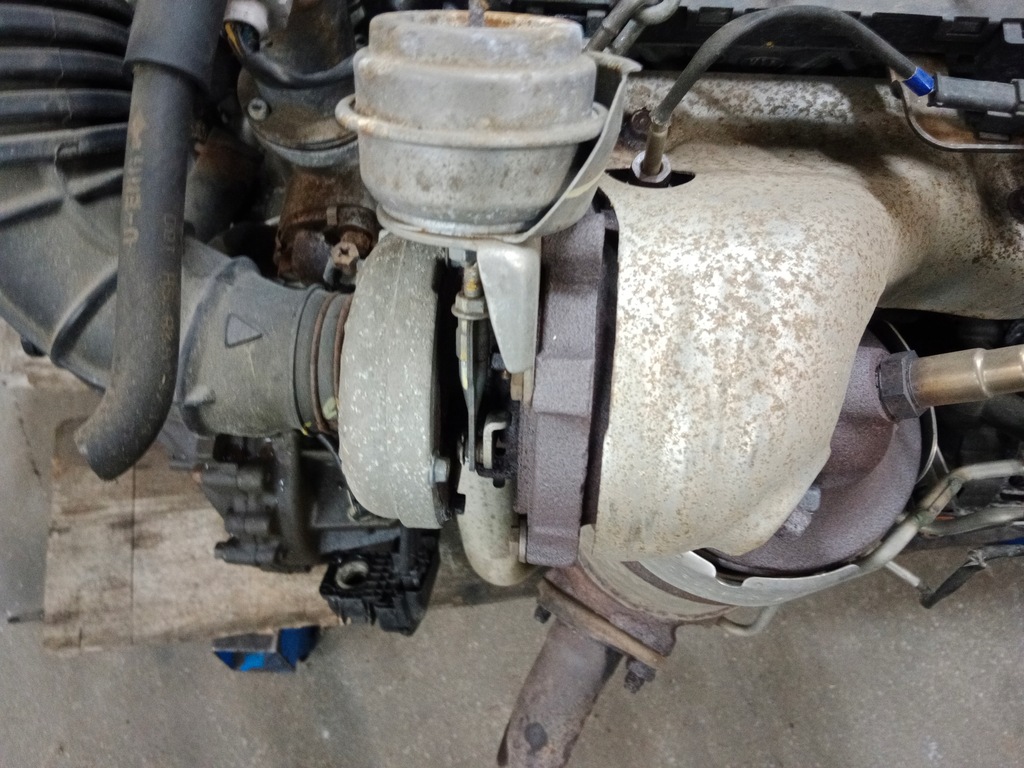 фото №4, Двигатель kia venga hyundai 1.6 crdi d47b 94kw 128km