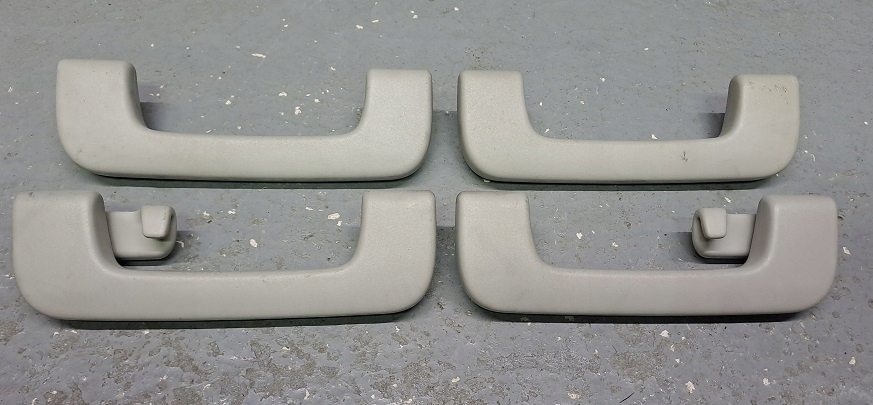 фото №1, Audi a6 c6 4f0 кронштейн ручки потолочный перед задняя