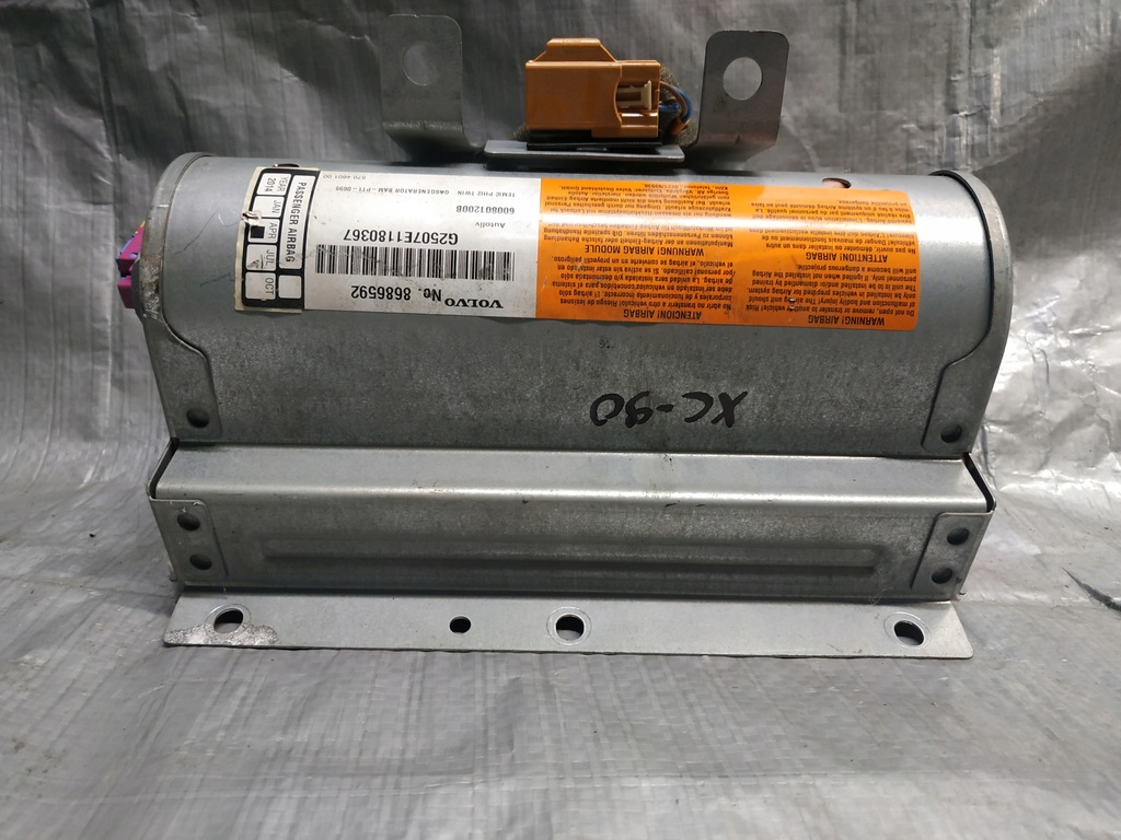 фото №7, Подушка пассажира volvo оригинальный номер 8686592