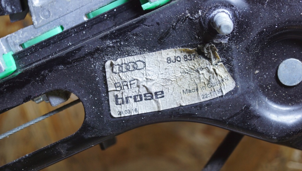 фото №13, Подъемник механизм стекло левый перед audi tt 8j