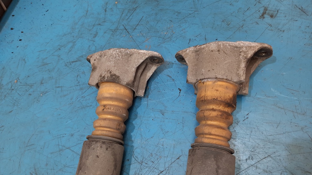 фото №4, Амортизаторы задняя комплект volvo s40 ii 2.4b