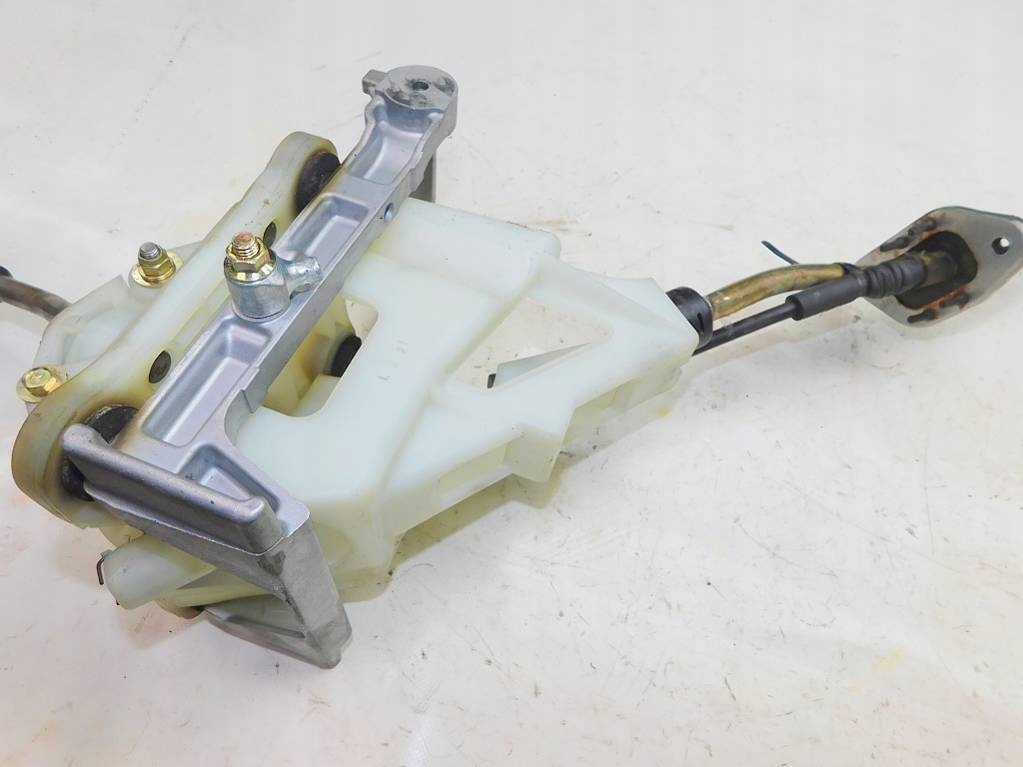 фото №7, Mitsubishi space wagon iii 2.0 16v выборщик передач