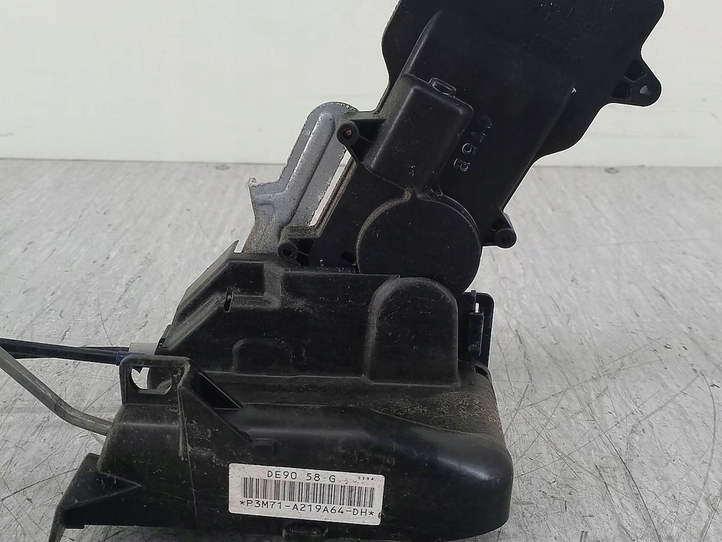 фото №6, Замок дверь правый перед mazda 2 03-07 de9058g p3m71-a219a65-dh
