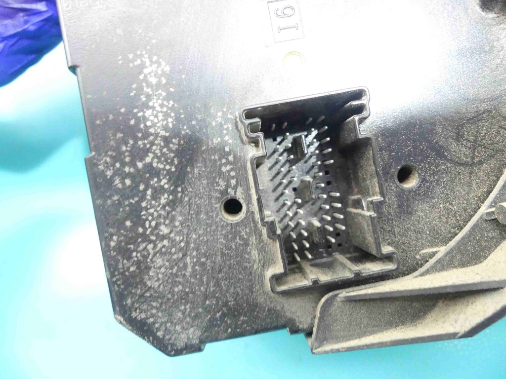 фото №10, Коробка запобіжників mercedes w212 2129000004