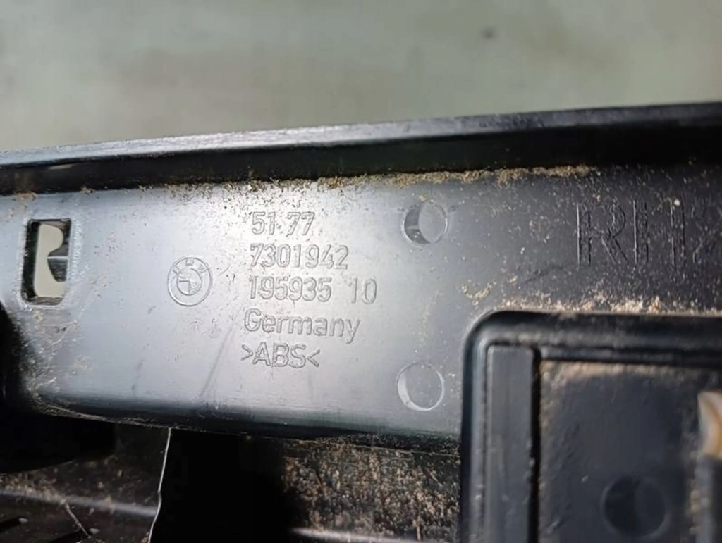 фото №2, M9 направляющая порог правый bmw 2 f45 f46 7301942