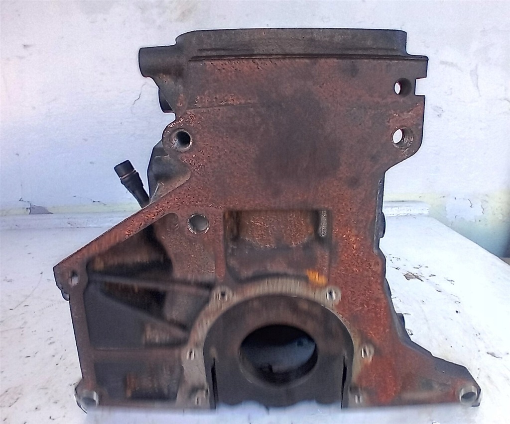 фото №16, Блок двигателя audi a3 8p tt a4 b7 a6 c6 2.0 tfsi bwa bwe bgb axx 06f103021d