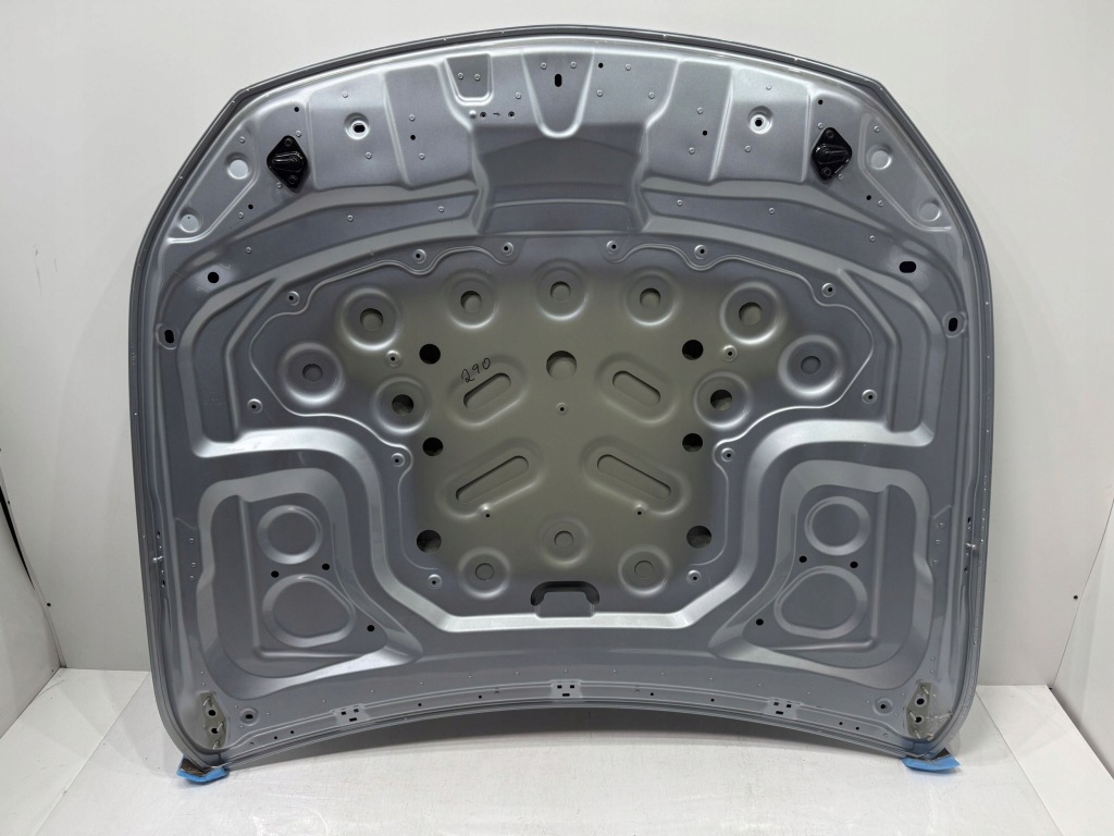 Mercedes amg gt 4 door a290 x290 капот крышка двигателя идеальное состояние! Недорого