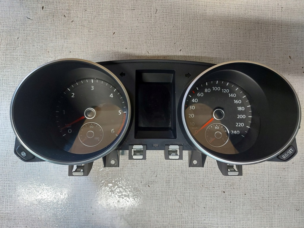 фото №1, Vw golf vi лічильник приладова панель 5k0920870g