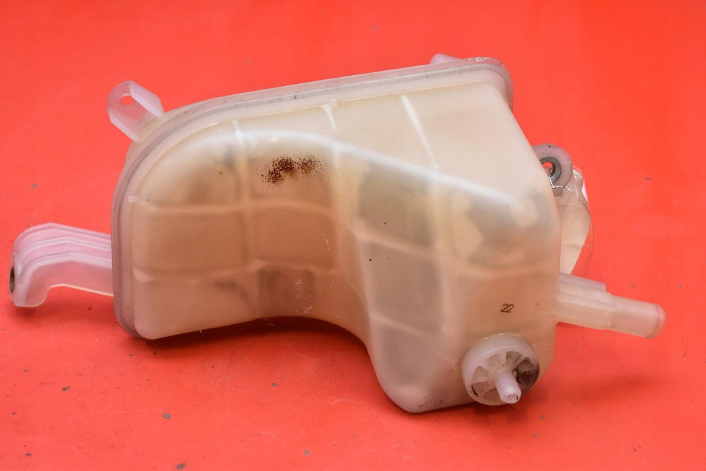 фото №5, Бачок розширювальний 16480-28080 toyota prius iii xw30 1.8 hybrid 99 km