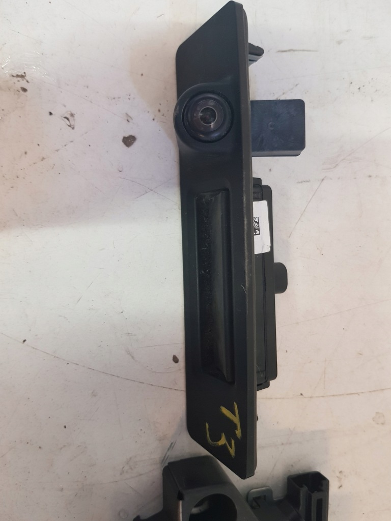 Tesla 3 замок kalpy задняя камера в Украине