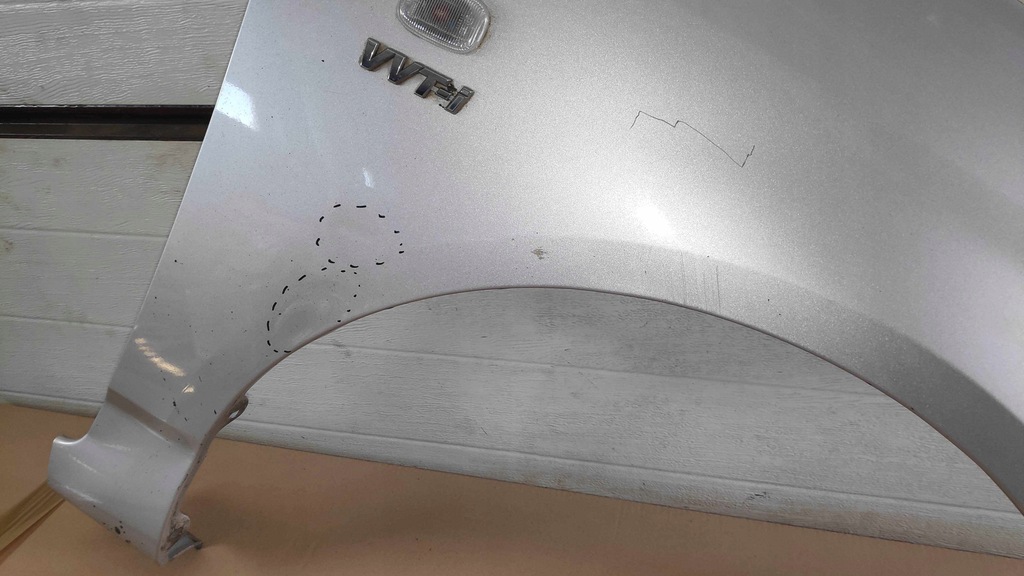 фото №7, Крыло перед правый toyota corolla e12 hb оригинал