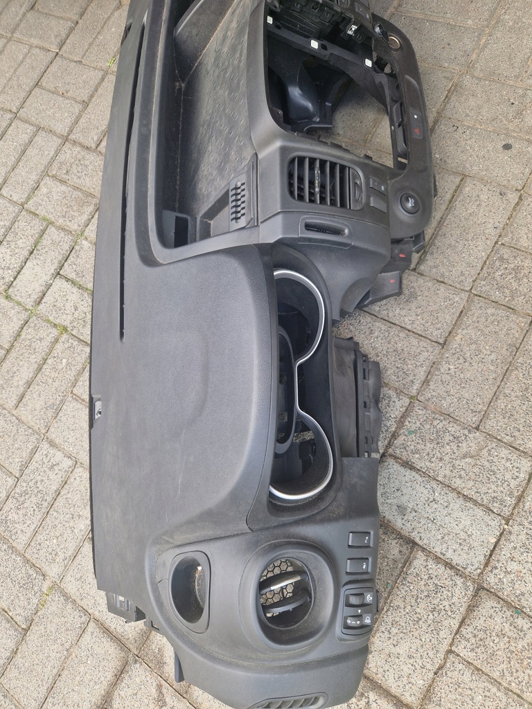 фото №7, Renault trafic iii консоль