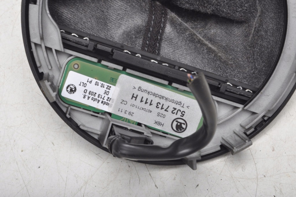 фото №9, Skoda fabia ii ручка чохол перемикання передач dsg 5j2713203d