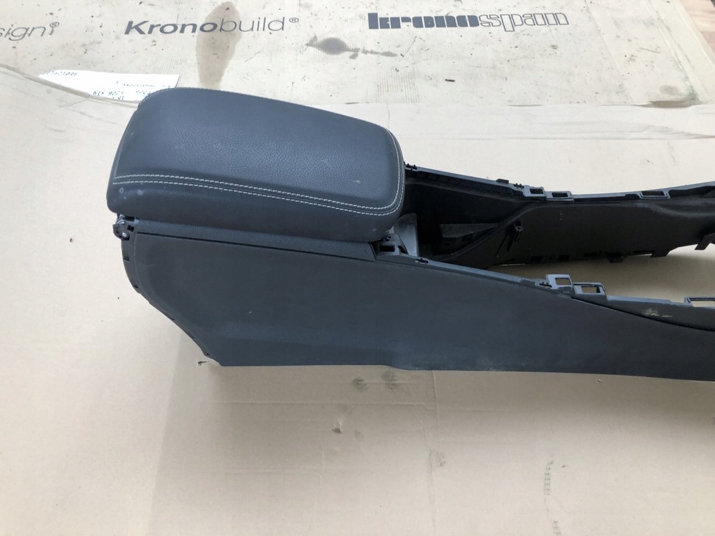 фото №6, Тунель середній підлокітник mercedes a klasa w176