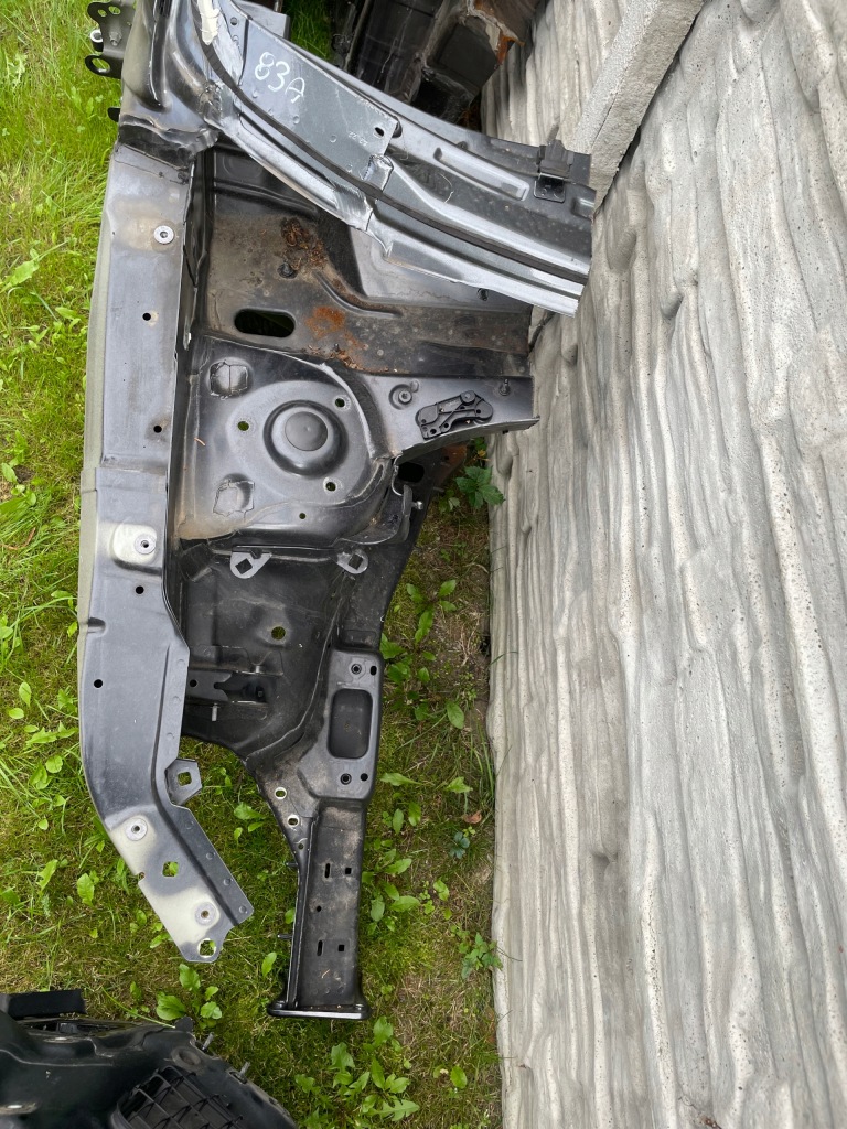 фото №3, Чверть права правий перед підкрилок лонжерон q3 83a lz7s