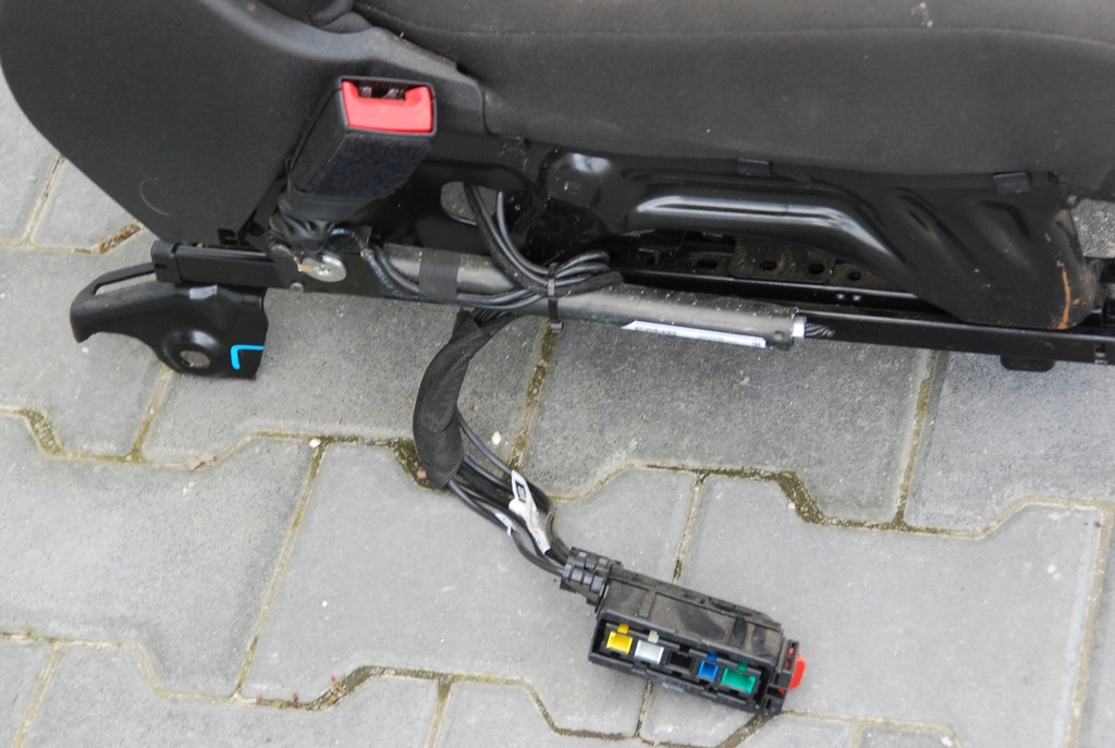 фото №6, Peugeot 208 lift 5d сидіння подушка безпеки uk