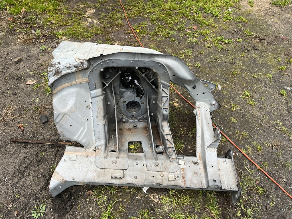 фото №3, 228 alfa romeo stelvio лонжерон права чашка підкрилок