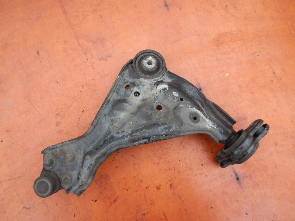 Рычаг левый перед vito 447 2.2cdi 14- Киев