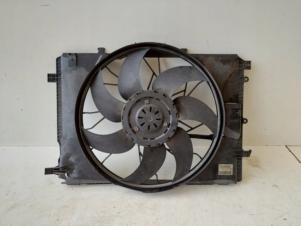 фото №1, Mercedes c-klasa вентилятор радіатора 2045000293