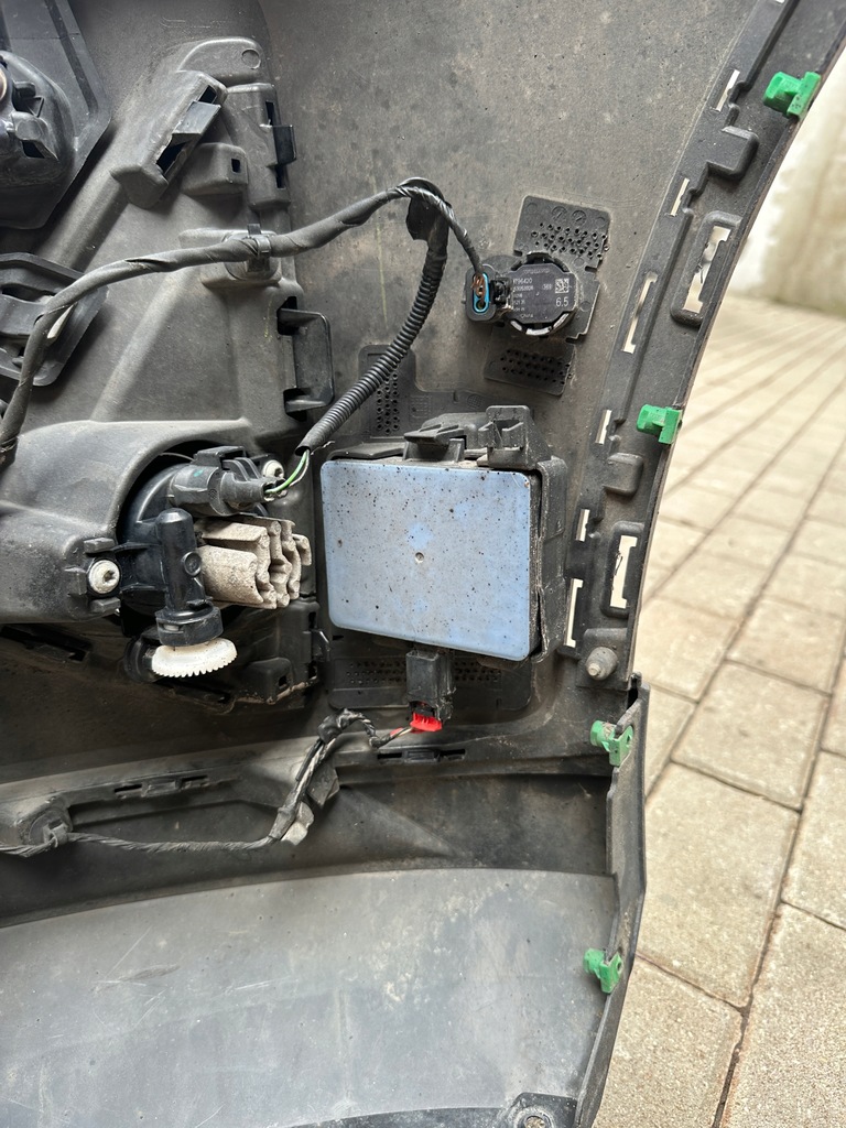 фото №12, Polestar 2 бампер передній kompletny радари датчики камера електропроводка