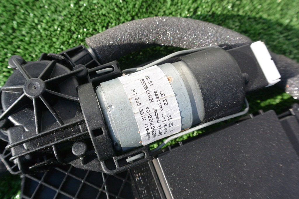 фото №8, Шторка przeciwsłona левая задняя maserati quattroporte