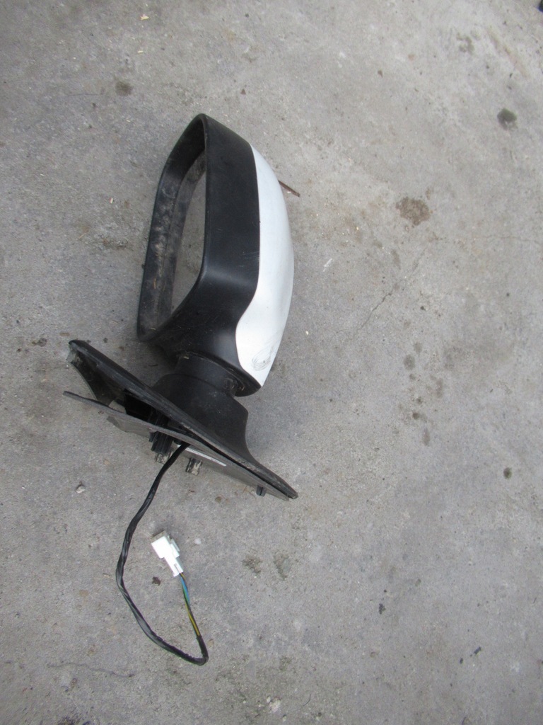 фото №1, Sandero ii lift 2019 r. зеркало левая 5pin dv369 963025411r