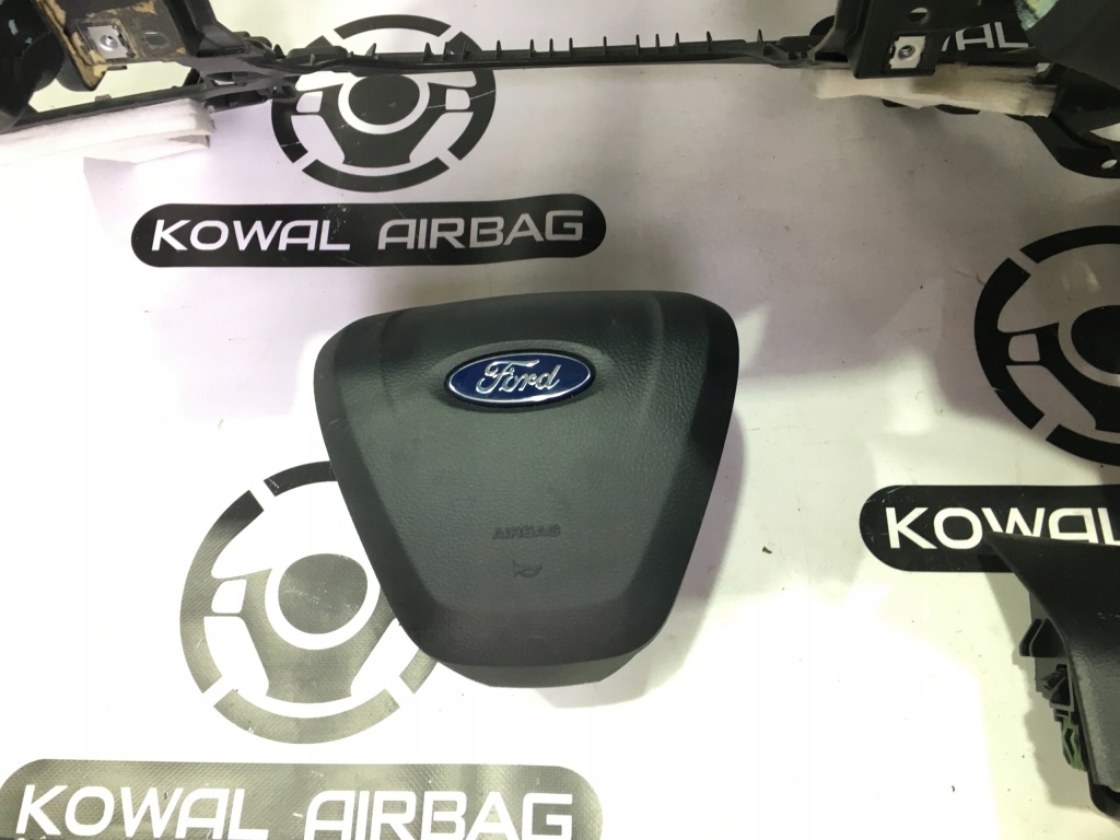 фото №4, Ford s-max vignale приборная панель консоль подушка безопасности ремни org