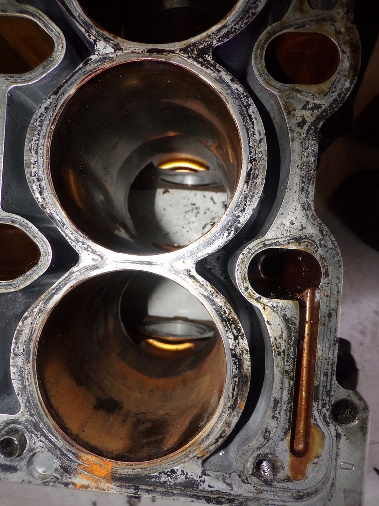 фото №6, Блок двигуна bmw e46 n42b18a