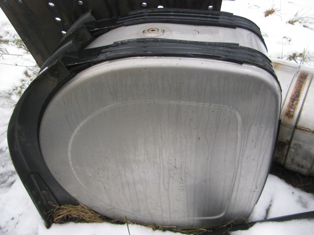 Купити Renault premium dxi бак adblue, ad-blue.