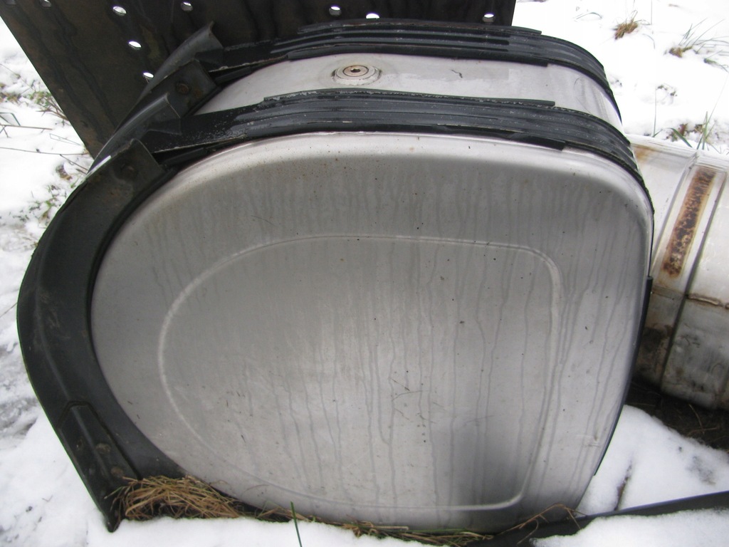 фото №1, Volvo fh 13 бак adblue, ad-blue.