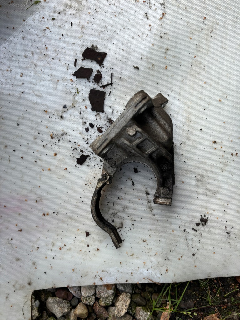 Купить Renault master 3 3 2.3dci опора полуось 39774814