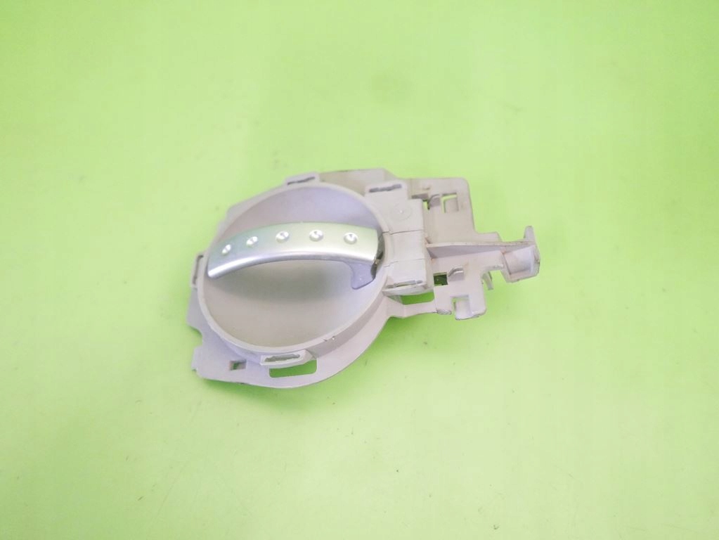 фото №1, Ручка внутренняя правая перед citroen c3 i phi 5d