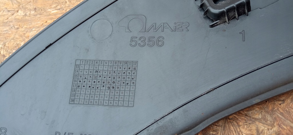 фото №12, Citroen c4 cactus 14- молдинг крыла левый задняя 9801554477