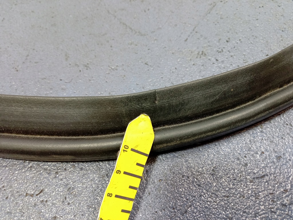 фото №6, Hyundai terracan прокладка кришки багажника