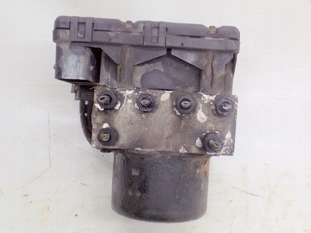 фото №4, Chrysler voyager 2.8crd 2006 насос abs 04686987ag