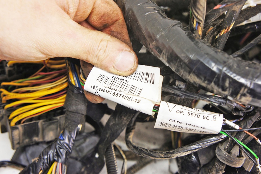 фото №6, Mg197 dacia lodgy джгут салону кабіни 240184557r