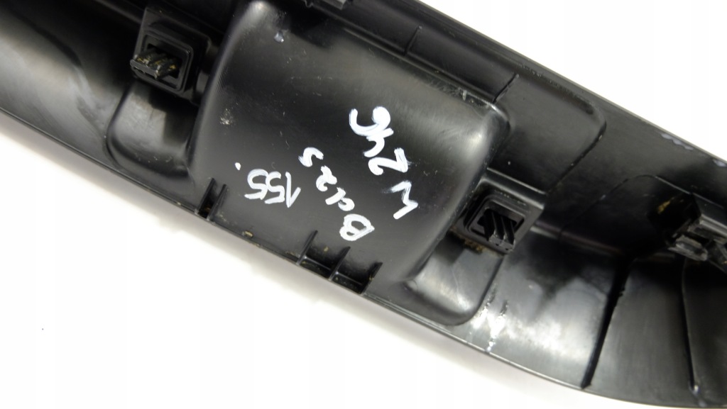 фото №9, Mercedes b-klasa w246 накладка оббивка кришки багажника a2467400801