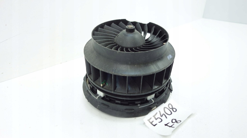 Отопитель воздуходувка обдув mercedes w205 w213 f011500133 в Украине