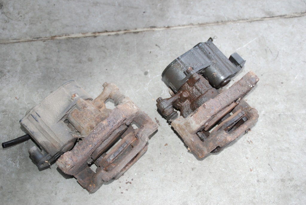 фото №3, Citroen c4 ii picasso супорт l / p задня 13-17 r