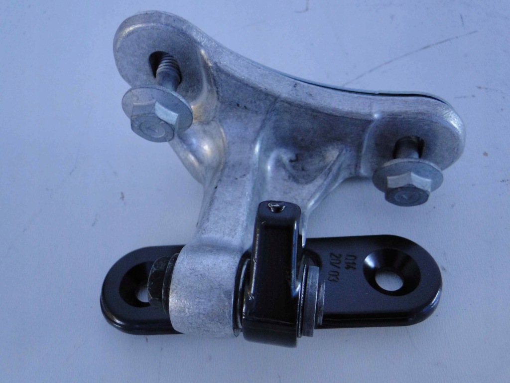 фото №4, Mercedes cla 117 петля верхній двері передні ліва