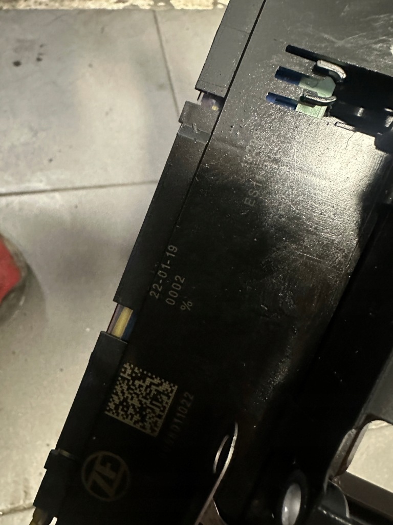 фото №14, Мехатроника плита управляющий bmw 3 318i g20 b48b20a ga8l51cz 46tyś km