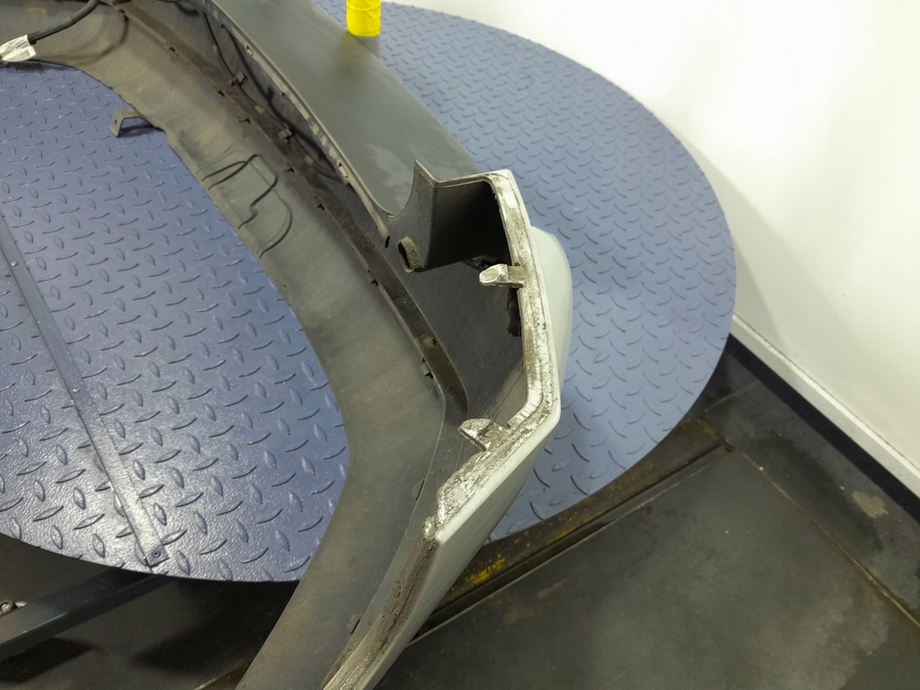 фото №13, Volvo v50 i бампер задняя задний 426-26